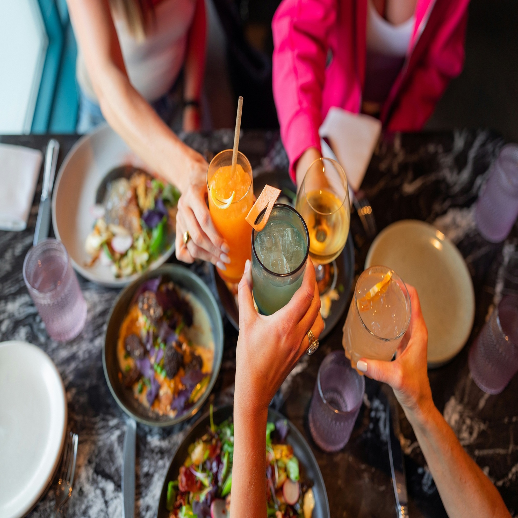 FOOD & BEVERAGE (FNB)
